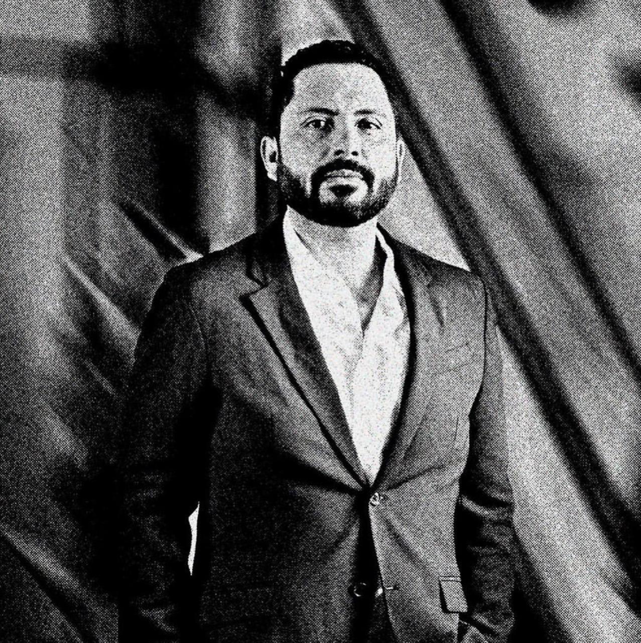 Adri&aacute;n E. Gamboa